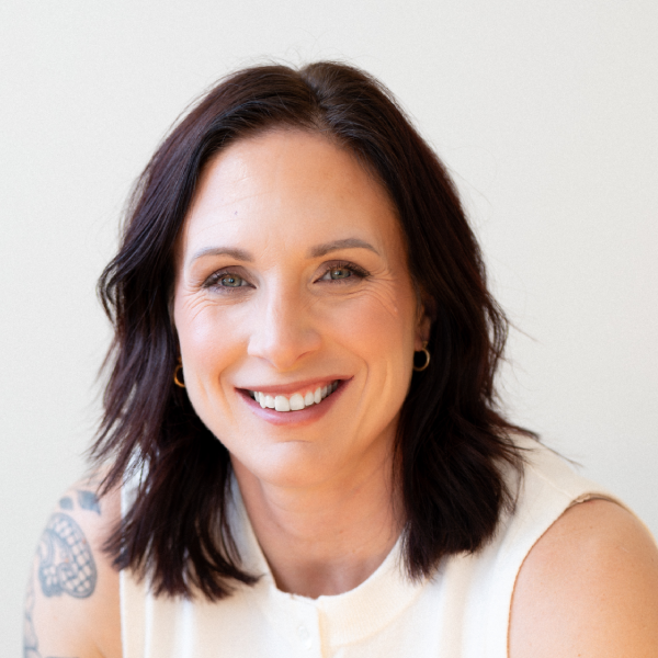 Photo of Jennifer McMillan